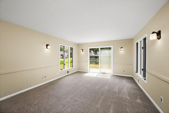1418 Mechanic Avenue, Saint Paul, MN 55106