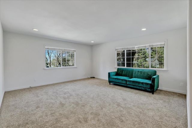 13207 Ridge Rd, Grass Valley, CA 95945