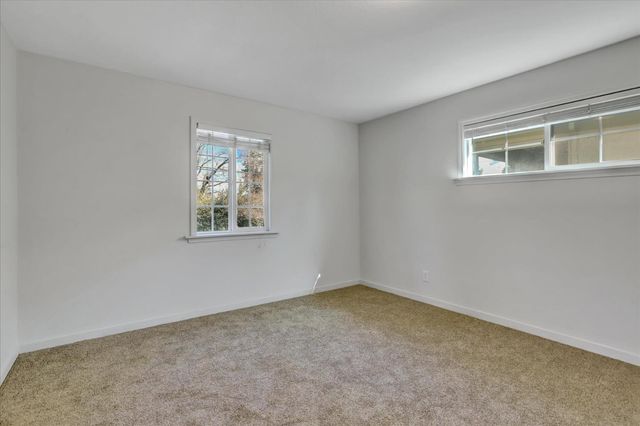 13207 Ridge Rd, Grass Valley, CA 95945