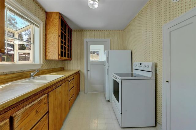 13207 Ridge Rd, Grass Valley, CA 95945