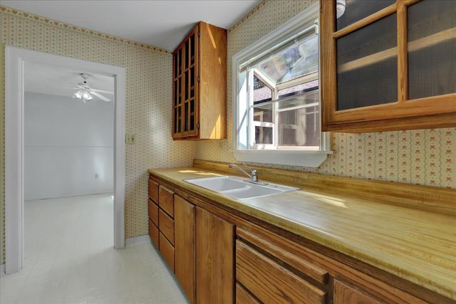 13207 Ridge Rd, Grass Valley, CA 95945