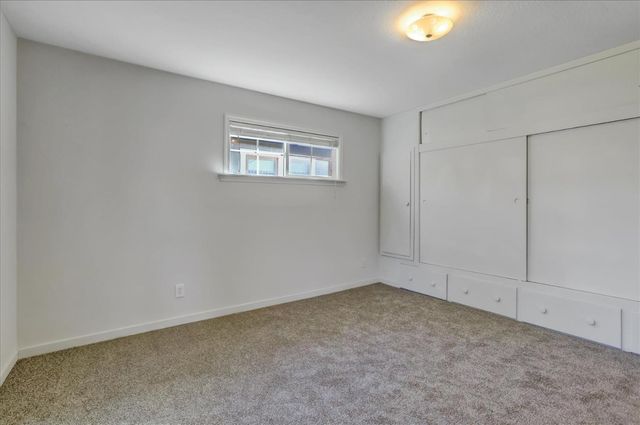 13207 Ridge Rd, Grass Valley, CA 95945