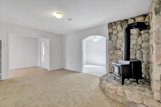 13207 Ridge Rd, Grass Valley, CA 95945