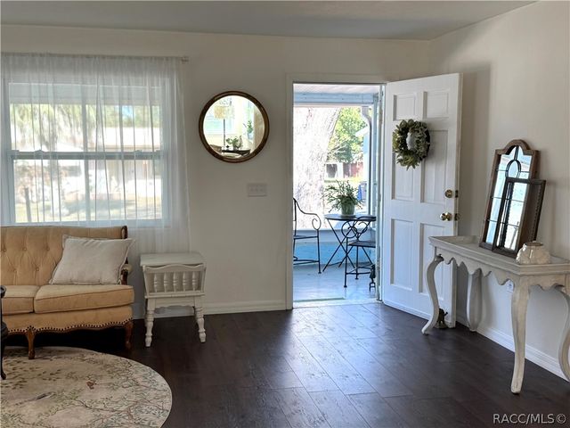 7 N Adams Street, Beverly Hills, FL 34465