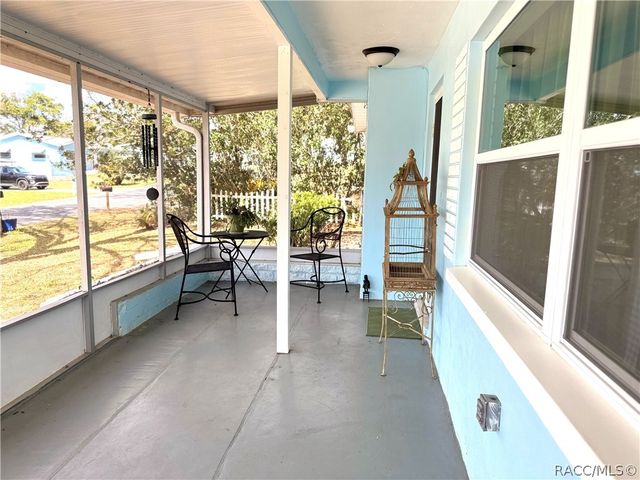 7 N Adams Street, Beverly Hills, FL 34465