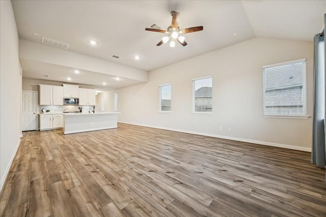 2432 Solaris Bend Drive, Katy, TX 77493