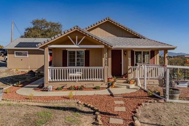 2321 Hartvickson Ln, Valley Springs, CA 95252
