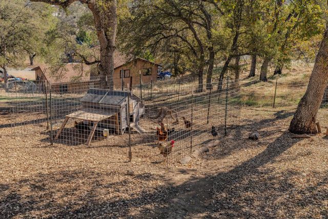 2321 Hartvickson Ln, Valley Springs, CA 95252