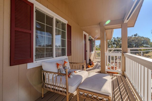 2321 Hartvickson Ln, Valley Springs, CA 95252