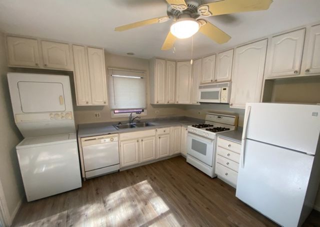 505-507 Woodland Avenue, Wauconda, IL 60084