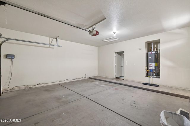 1068 W GLENMERE Drive, Chandler, AZ 85224