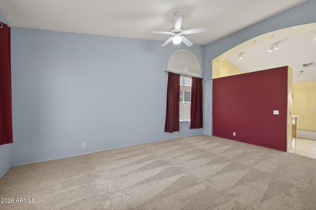 1068 W GLENMERE Drive, Chandler, AZ 85224