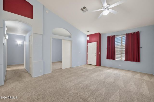 1068 W GLENMERE Drive, Chandler, AZ 85224