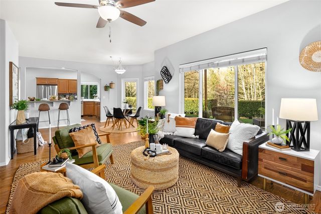 8115 209th Avenue SE, Snohomish, WA 98290