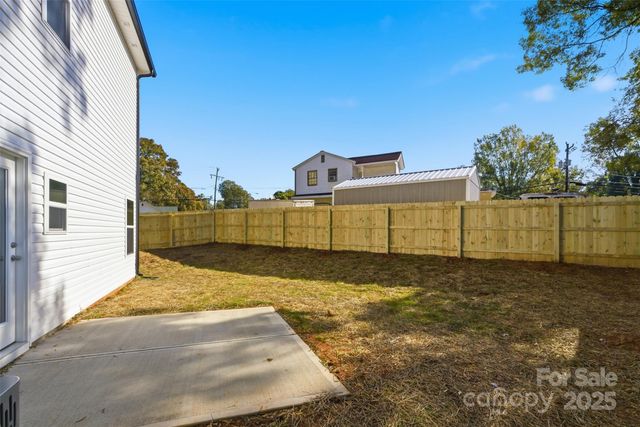 237 Gantt Street, Mooresville, NC 28115