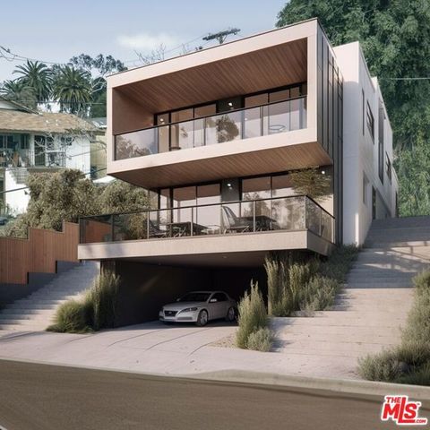 716 S Boyle Avenue, Los Angeles, CA 90023