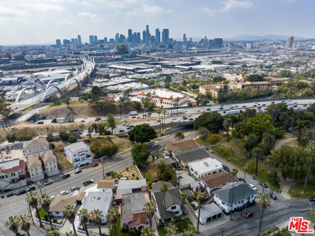 716 S Boyle Avenue, Los Angeles, CA 90023