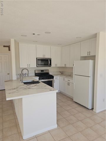 150 Kachina Drive, Henderson, NV 89074