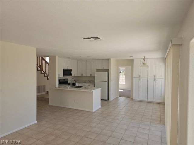 150 Kachina Drive, Henderson, NV 89074