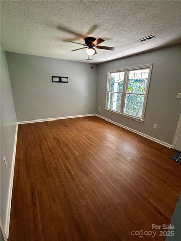 1568 Conway Court, Granite Falls, NC 28630