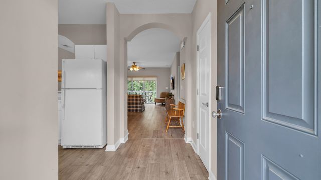 5825 Catalina Dr Unit 523, North Myrtle Beach, SC 29582