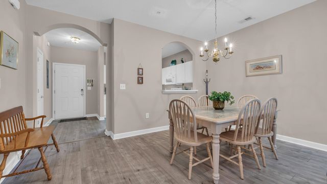 5825 Catalina Dr Unit 523, North Myrtle Beach, SC 29582