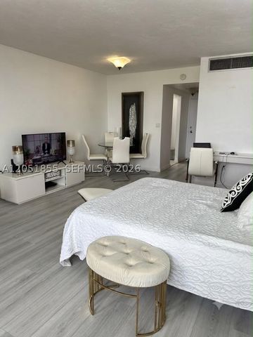 2899 Collins Ave 1734, Miami Beach, FL 33140