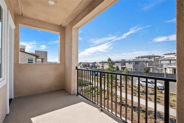 125 Seep, Irvine, CA 92618