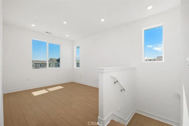 125 Seep, Irvine, CA 92618