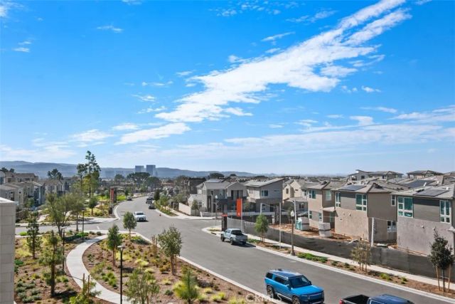 125 Seep, Irvine, CA 92618
