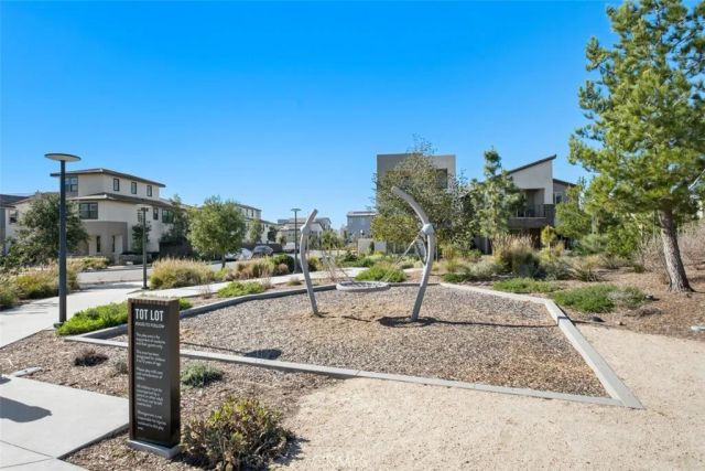 125 Seep, Irvine, CA 92618