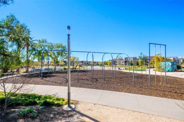 125 Seep, Irvine, CA 92618