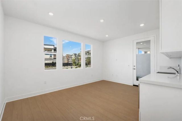 125 Seep, Irvine, CA 92618