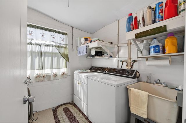 1607 COUNCIL DRIVE, Sun City Center, FL 33573