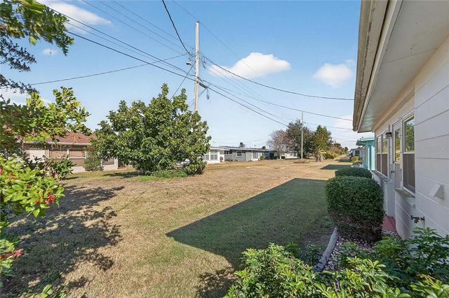 1607 COUNCIL DRIVE, Sun City Center, FL 33573