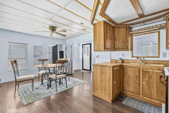 842 Acorn, San Jacinto, CA 92583