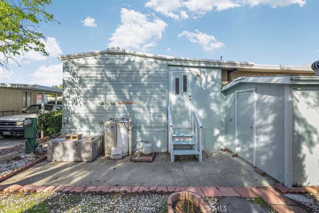 842 Acorn, San Jacinto, CA 92583