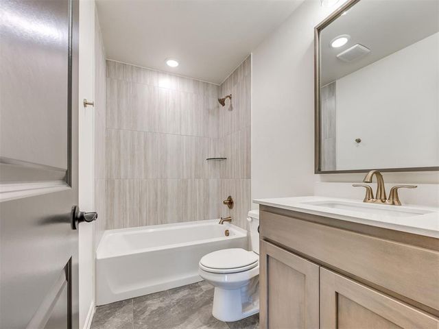 4340 Overlook Pass, Edmond, OK 73025