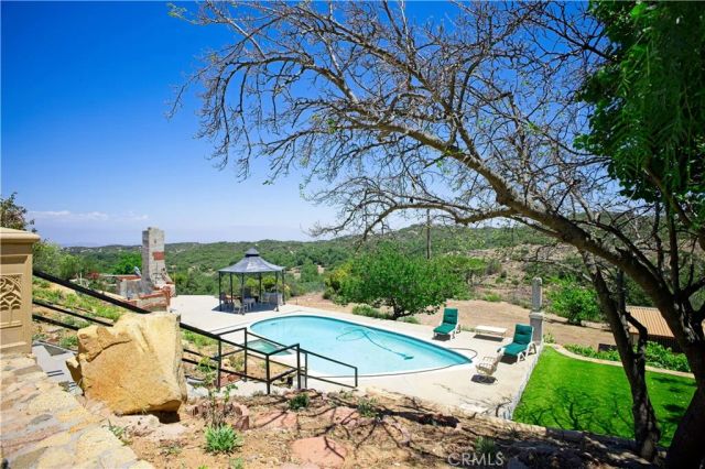 17392 LOS ALISOS, Lake Elsinore, CA 92530