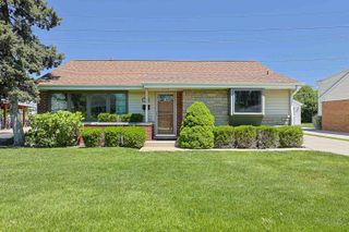 7306 Arcadia Street, Morton Grove, IL 60053