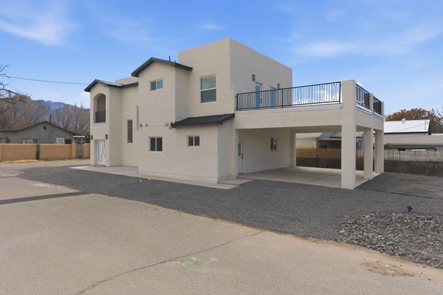 1000 Calle San Lorenzo, Bernalillo, NM 87004