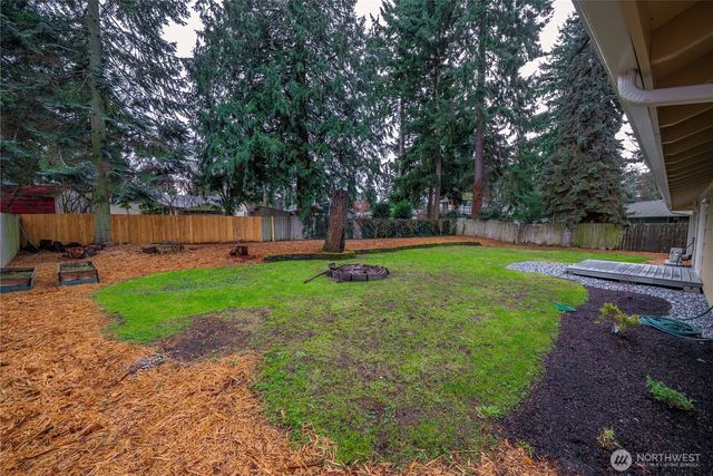 525 SW 302nd Street, Federal Way, WA 98023
