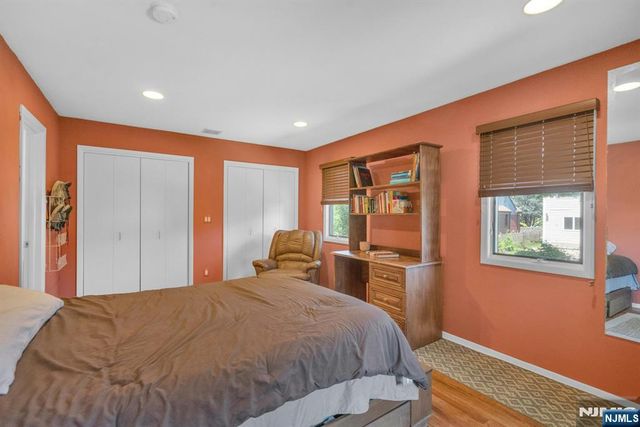 805 Washburn Street, Teaneck, NJ 07666
