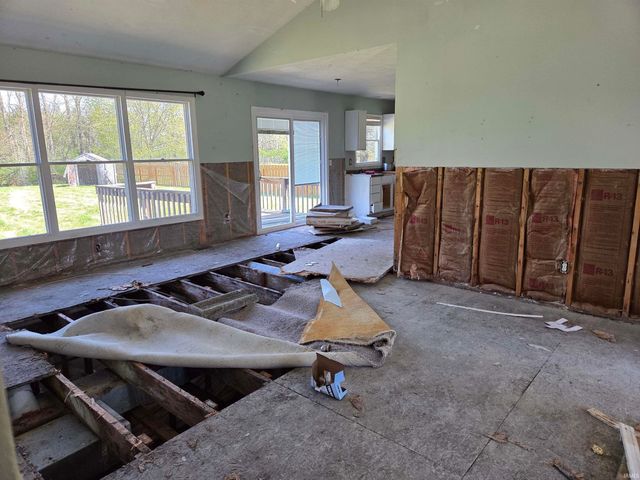 25945 Heatherfield Drive, Elkhart, IN 46514