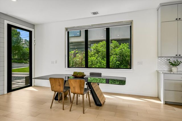 1712 Nash Ave A, Austin, TX 78704