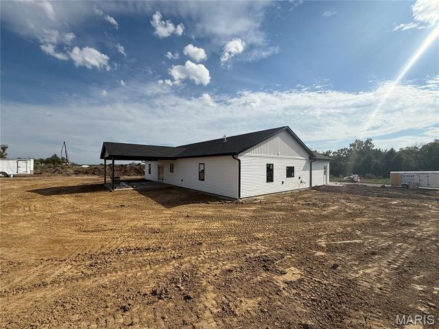 11290 Green Acres Trail, Hannibal, MO 63401