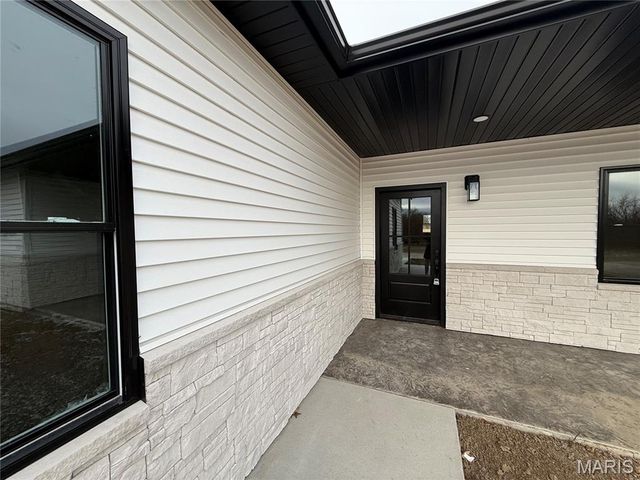 11290 Green Acres Trail, Hannibal, MO 63401