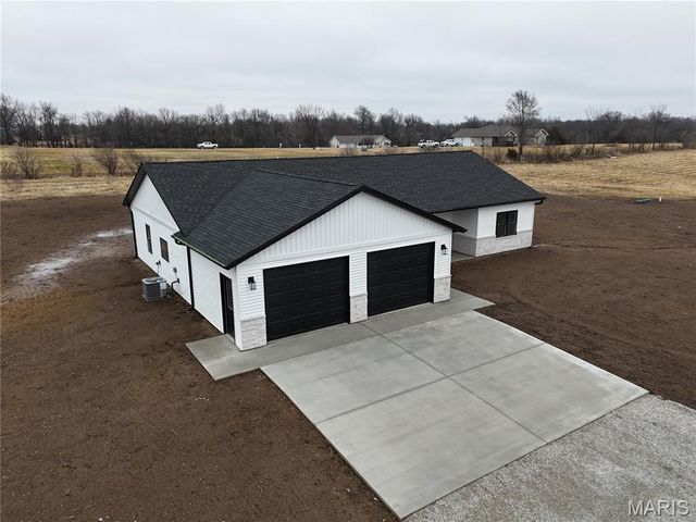 11290 Green Acres Trail, Hannibal, MO 63401