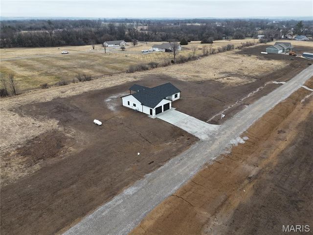 11290 Green Acres Trail, Hannibal, MO 63401