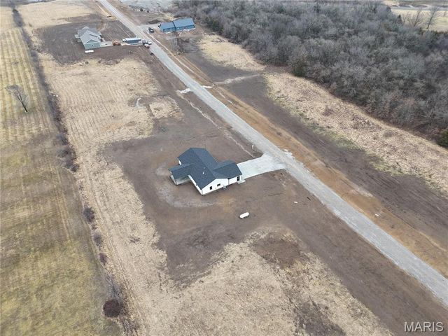 11290 Green Acres Trail, Hannibal, MO 63401